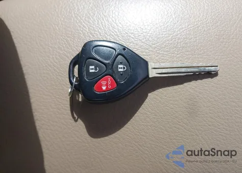 2011 Toyota Rav4 из США, поврежденный, VIN 2T3BF4DV5BW169210